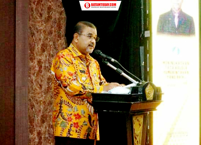 Bupati Karimun, Dr. H. Aunur Rafiq, S.Sos, M.Si saat memberikan kata sambutan